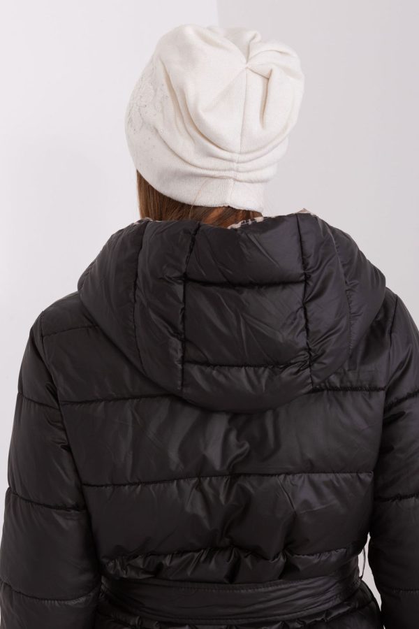1010486 Cap model 190599 AT