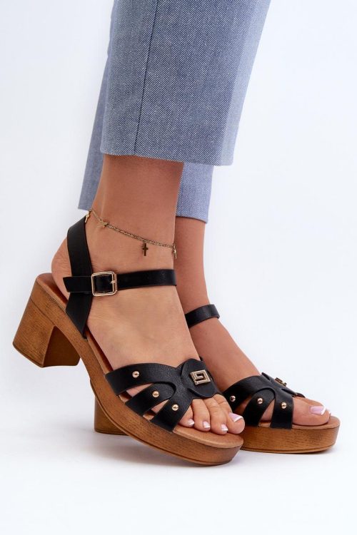 1027902 Heel sandals model 196335 Step in style