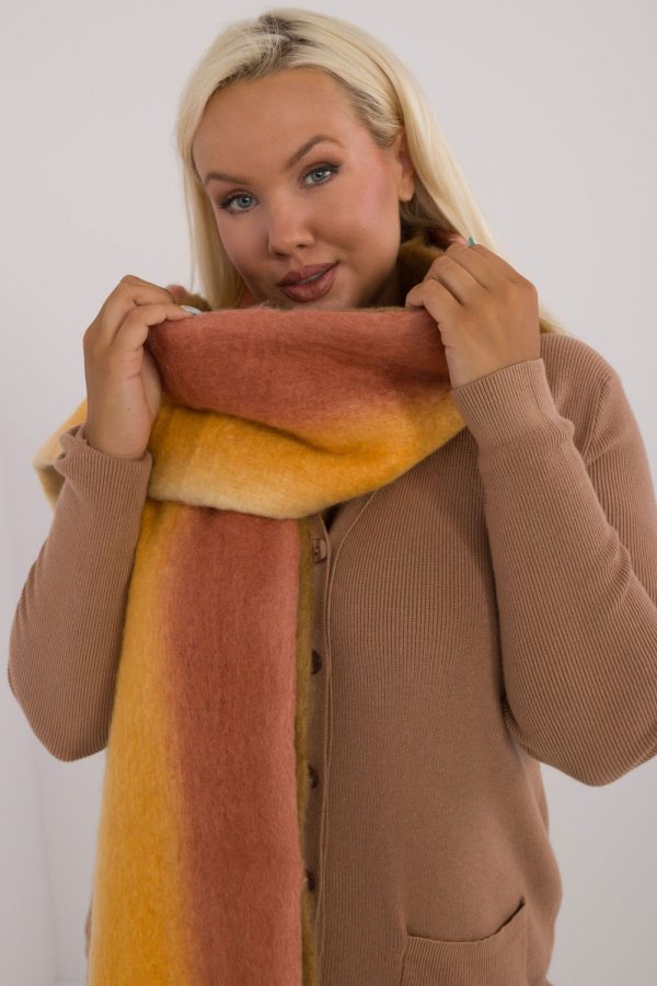 Shawl model 200284 AT