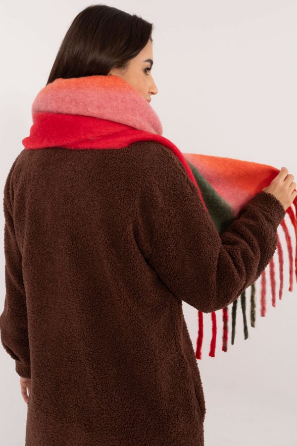 Shawl model 203183 AT