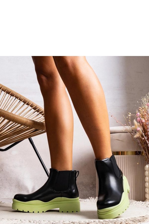 1054351 Boots model 205151 Solea