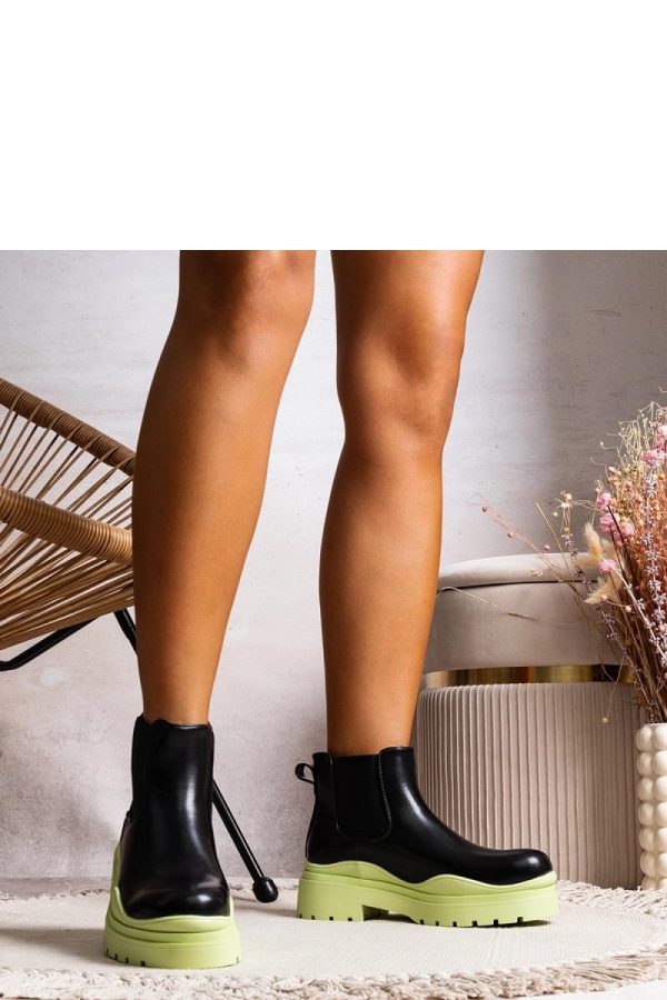 1054352 Boots model 205151 Solea