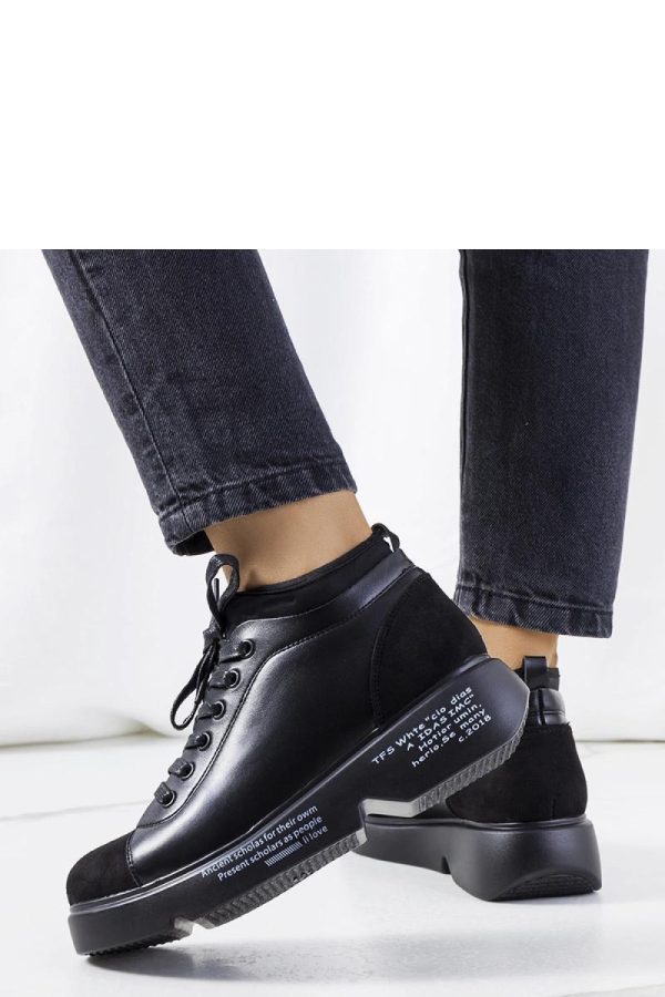 Sneakers model 208035 Solea