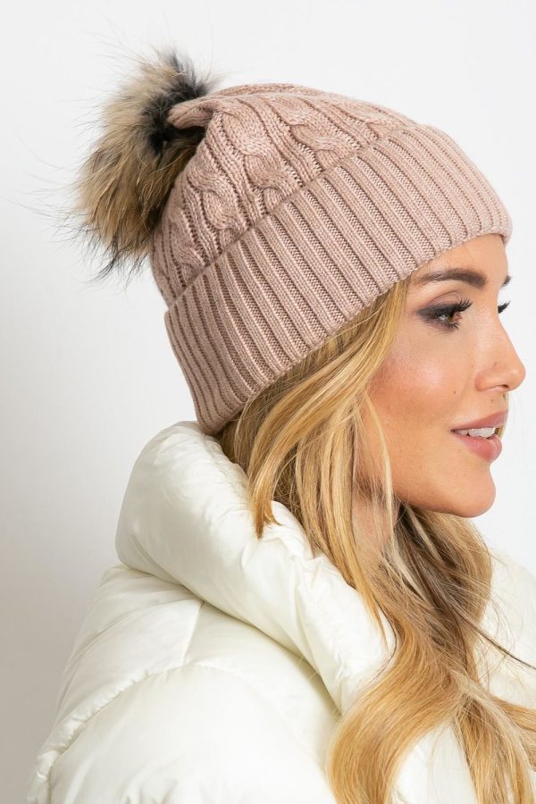 Cap model 208256 AT
