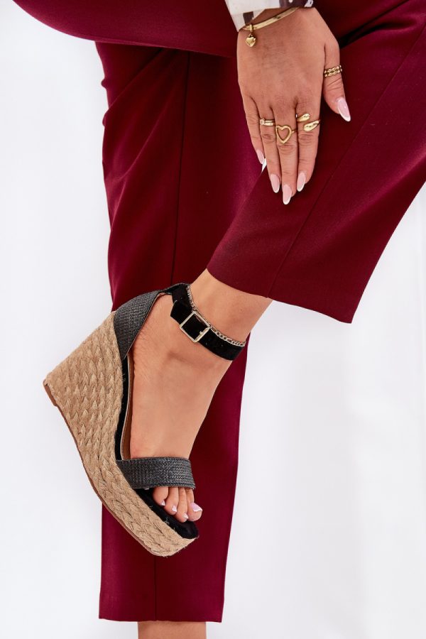 Buskin model 209912 Step in style