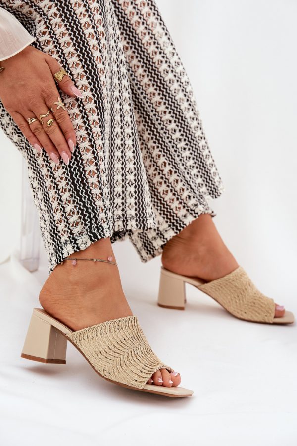 Heeled sandals model 210782 Step in style