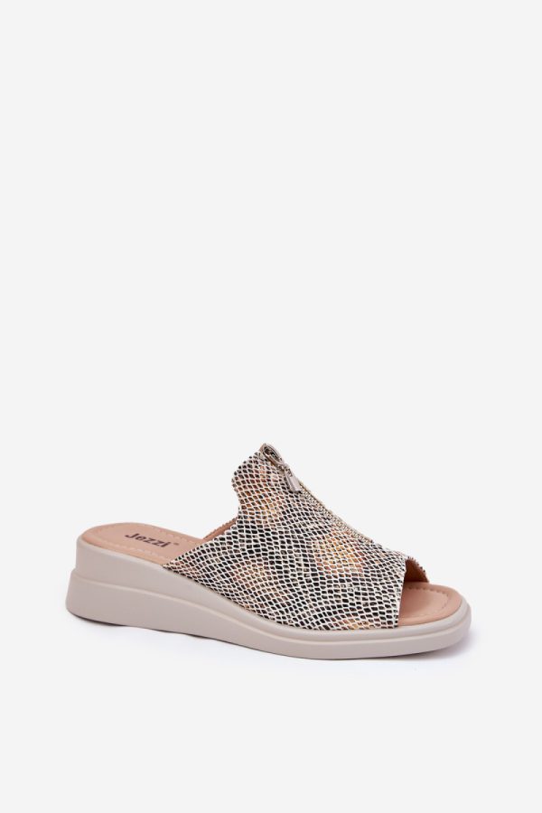 Buskin model 211956 Step in style