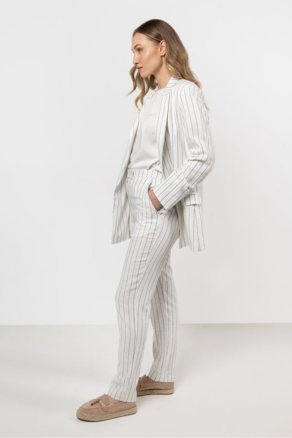 Women trousers model 212251 awama