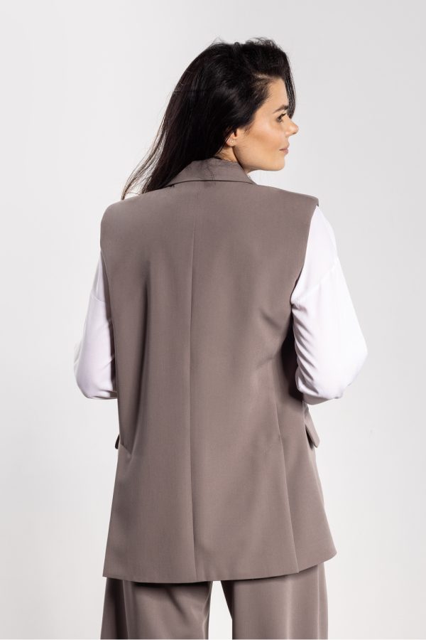 Gilet model 218978 awama