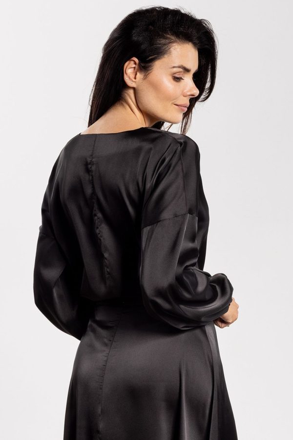 Blouse model 219000 awama