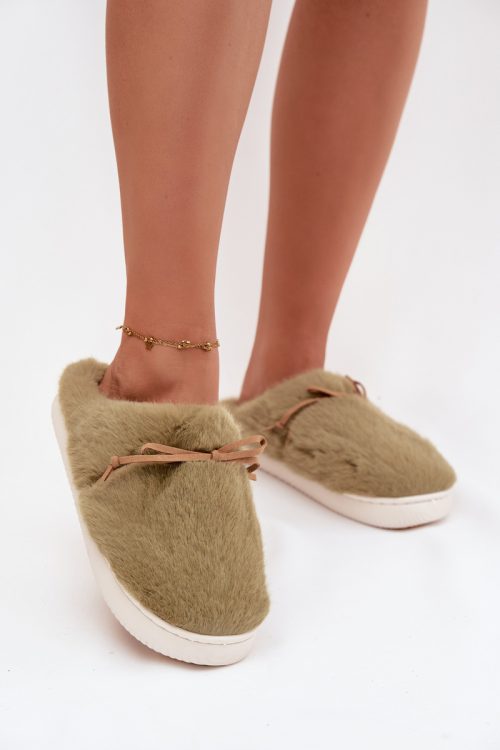 Slippers model 221506 Step in style