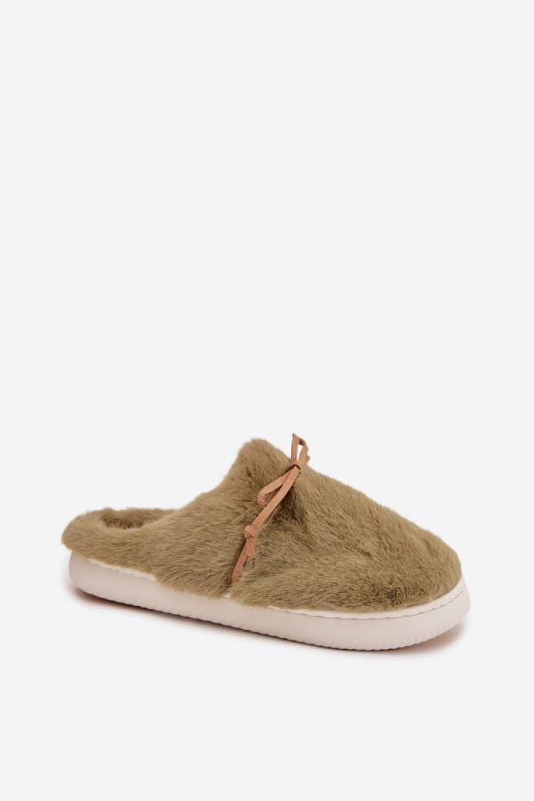 Slippers model 221506 Step in style