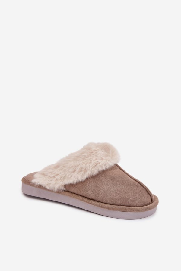 Slippers model 221511 Step in style