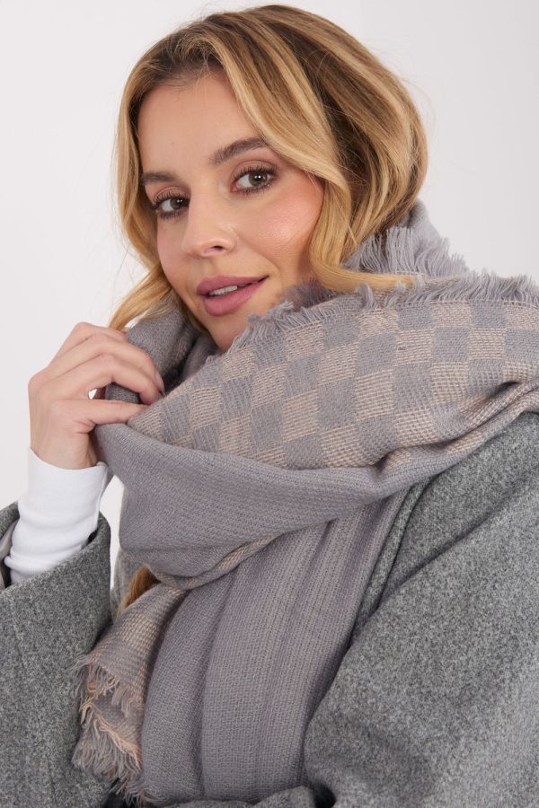 Shawl model 222305 AT