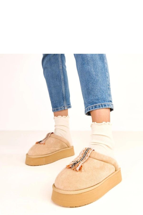 Slippers model 223116 Solea