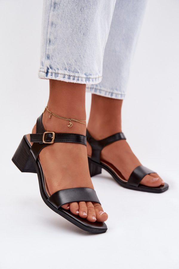 Heel sandals model 225113 Step in style