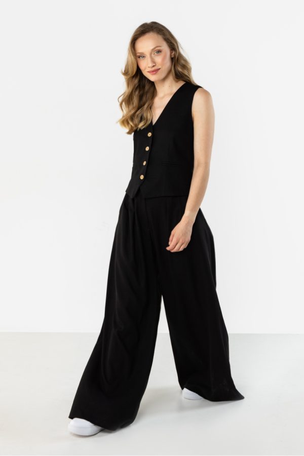 Gilet model 225291 awama