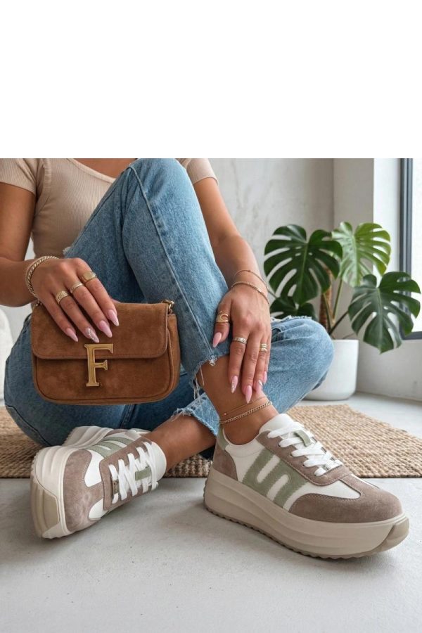 Platform sneakers model 226029 Solea
