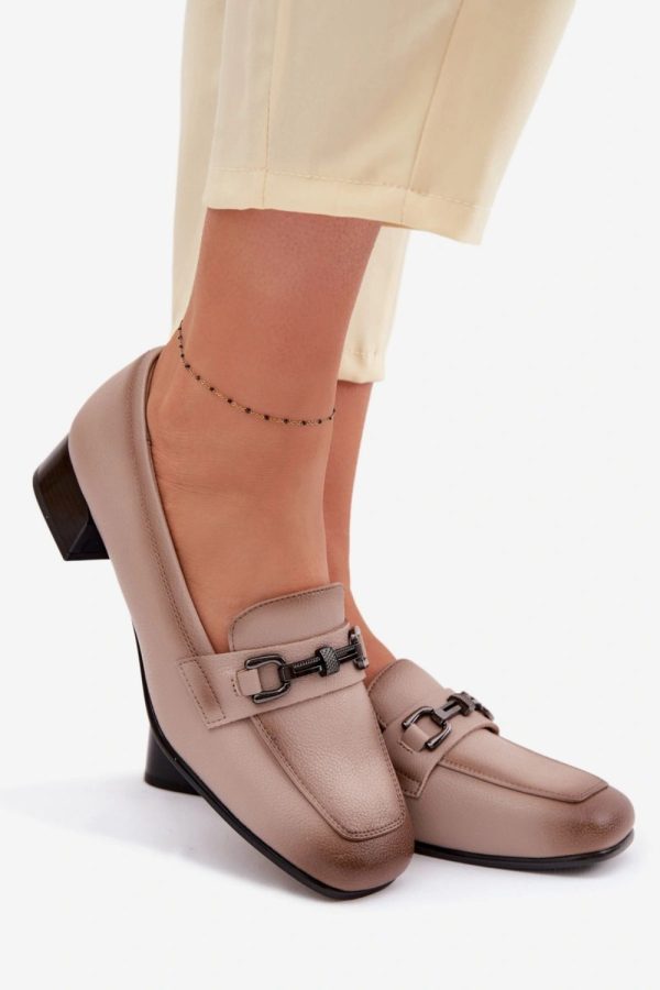 Heeled low shoes model 226492 Step in style