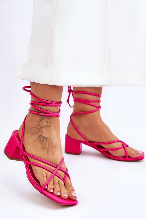 979443 Strappy sandals model 180119 Step in style